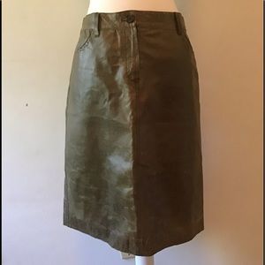 Philosophy di Alberta Ferretti green leather skirt